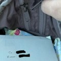 Dirljiva poruka od supruga rasplakala je milione Otvorila torbicu i ostala u šoku, nije mogla da veruje očima! (foto)