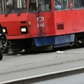 Stvara se gužva: Sudarili se autobus i tramvaj kod Bajlonijeve pijace