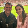 Poznata Srpkinja sa Rambom Petkovićem na Marakani: Jelena ispisala istoriju, pa završila na derbiju