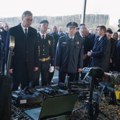 Pokazna vežba pripadnika SAJ-a u Batajnici, prisustvuje predsednik Vučić