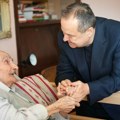 Dačić uručio orden „Jakov Nenadović“ Milisavu Lukiću, najstarijem bivšem ministru
