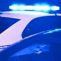 Težak udes kod Dečana, povređeno 11 osoba. Učestvovala tri vozila.