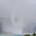 Vodeni tornado u Grčkoj Zastrašujuća scena snimljena na ostrvu (video)