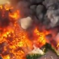 Prvi snimci jezivog požara na pijaci u Skadru: Crnogorski vatrogasci pomažu kolegama iz Albanije