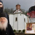 I Srbi i Albanci dolaze u ovaj manastir jer veruju da voda leči ovo! Jedino u njemu ima monaha u Kosovskom Pomoravlju! Podiže…