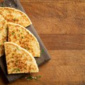Lepinje iz tiganja: Jednostavan recept za jelo koje se lako kombinuje uz sve obroke