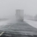 Jak sneg pada u Zagrebu i drugim delovima Hrvatske, vozači pozvani na oprez