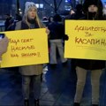 „Porodilište, a ne klanica“: Protest ispred Ministarstva zbog akušerskog nasilja