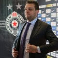 Vazura: U ime FK Partizan osuđujem vređanje Vučića