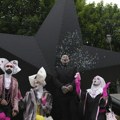 U Parizu otkriven spomenik LGBT+ žrtvama nacističkog režima