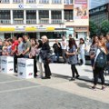 SNS i danas delio stranački informator, neki ga nisu hteli