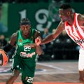 Užasne scene: Košarkaš Olimpijakosa se povredio na derbiju, morao da napusti igru