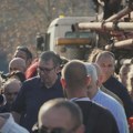 (VIDEO) "Od kad je vaša vlast Dubovo je uništeno, nema hitne, ljudi su umirali": Kako su građani dočekali predsednika