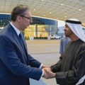 "Vučić skoknuo do Emirata da pruži bratsku podršku svom bratu šeiku"
