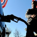 Pad cena benzina u SAD, galon goriva košta 3,87 dolara