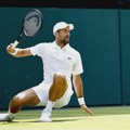 Zadrhtala je ruka Artura Riderkneša, Novak u osmini finala!