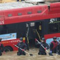Južna Koreja: Izvučeno 7 tela iz poplavljenog tunela, broj mrtvih popeo se na 33