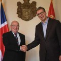 "Ozbiljan i sadržajan razgovor" Predsednik Vučić se sastao izaslanikom Ujedinjenog Kraljevstva! Glavna tema situacija na KiM…