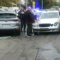 Pomahnitali automobil na Južnom bulevaru povredio taksistu