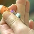 Родитеље који одбију вакцинацију деце (не) чека казна – да ли су закон и пракса у раскораку