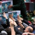 Ožalošćeni se okupljaju u pogrebnoj povorci iranskog predsjednika, sahrana u četvrtak