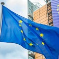 EU i SAD nastavljaju pregovore o carinama posle razgovora Tramp-Fon der Lajen