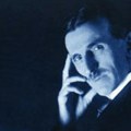 Isplivala tajna tesline dugovečnosti Evo šta je slavni naučnik svakog jutra doručkovao, za ovo povrće je tvrdio da je otrov za…
