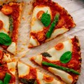Popularna picerija nudi picu za samo 5 dolara: Nada se da će vratiti goste