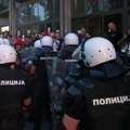 Dačić na vanrednoj konferenciji: Napad na policiju u Novom Sadu, radi se na identifikaciji