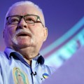 Leh Valensa demonstrativno skinuo ukrajinski bedž: „Zelenski povredio mene i sve moje zemljake“