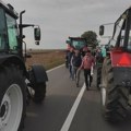 Srbija i poljoprivreda: Paori nastavljaju blokade i po kiši, Vučić kaže da to gleda pred svake izbore