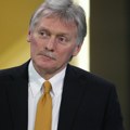 Jednostavno "apsurdno" Peskov komentarisao mirovne pregovore o Ukrajini bez Rusije