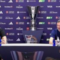 Šarasa pitali šta mu je poslao Željko Obradović, a onda se ubacio "izdajnik" Vasilis Spanulis i nasmejao sve