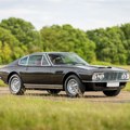 Orlando Bloom prodaje klasični Aston Martin iz automobilske legende