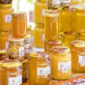 Lažni med, bolesti i pesticidi noćna mora pčelara: Falsifikovanje meda u Srbiji moglo bi uskoro teže da se sankcioniše
