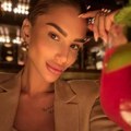 Ovako je Aleksandra Nikolić proslavila veridbu! Budući muž je odveo u šoping, napunila kese pa nazdravila uz dobro vino (foto)…