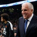 Spektakl, da se naježiš! Pogledajte kako je Željko Obradović dočekan u OAKA Areni od navijača Panatinaikosa