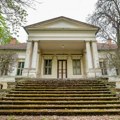 Prodaje se dvorac porodice Dunđerski, kao i park, šuma i zemljište u stečaju, Opština Novi Bečej otkupljuje umetnine