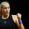 Изненађење у Штутгарту: Талентована Рускиња победила Игу Швјонтек!