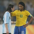 Ronaldinjo se vraća na teren, odjeknula bomba iz Italije
