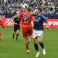(VIDEO) Katić promašio zicer: Šalke i Elferzberg remizirali