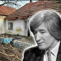 Krov pao, godinama bila ruina: Evo šta se dešava sa kućom Tome Zdravkovića