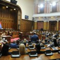 Burna rasprava o glasanju o nepoverenju Gašiću, nastavak sednice parlamenta u sredu