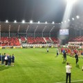 Nezaboravna noć na stadionu u Leskovcu, Čukaričkom falila podrška navijača (video)