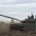 Novi snimci iz Rabotina: Ruski tenkovi prodiru kroz linije odbrane osu (video)