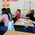 Ministarstvo prosvete raspisalo konkurse za dodelu učeničkih stipendija i kredita za školsku 2025/2026. godinu