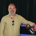 Ovo je raj na zemlji! Branko Babić ima vilu, privatno jezero i zarađuje 100.000 evra mesečno! (foto)