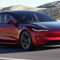 Španci testirali Tesla Model 3 pri 120 km/h: Rezultati impresivni uprkos hladnoći