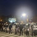 Određen pritvor do 30 dana osumnjičenom za nasilničko ponašanje u Novom Sadu