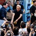 Huang poslao poruku investitorima: Ne plašite se pada, AI revolucija tek počinje